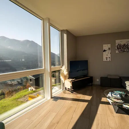 Un Coin De Paradis * Châtel